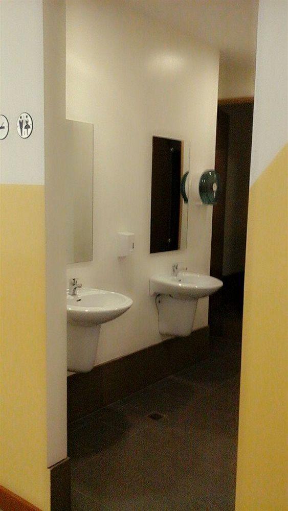 Hostellery مانيلا المظهر الخارجي الصورة